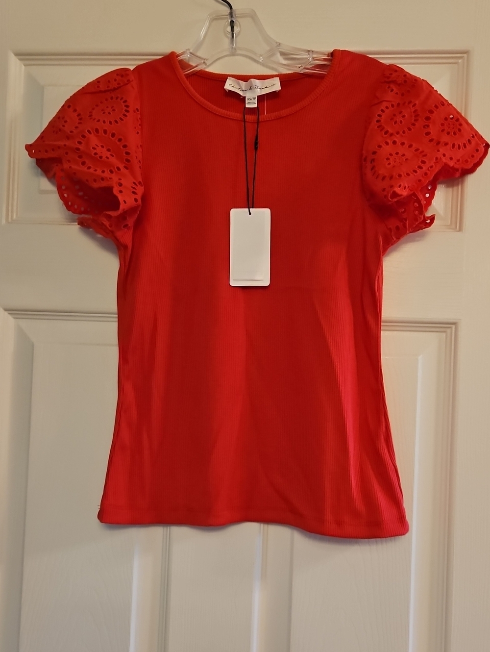 Chelsea & Theodore Red Eyelet Puff Sleeve Knit Top